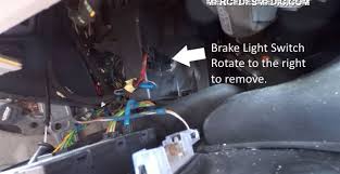 See U3696 repair manual